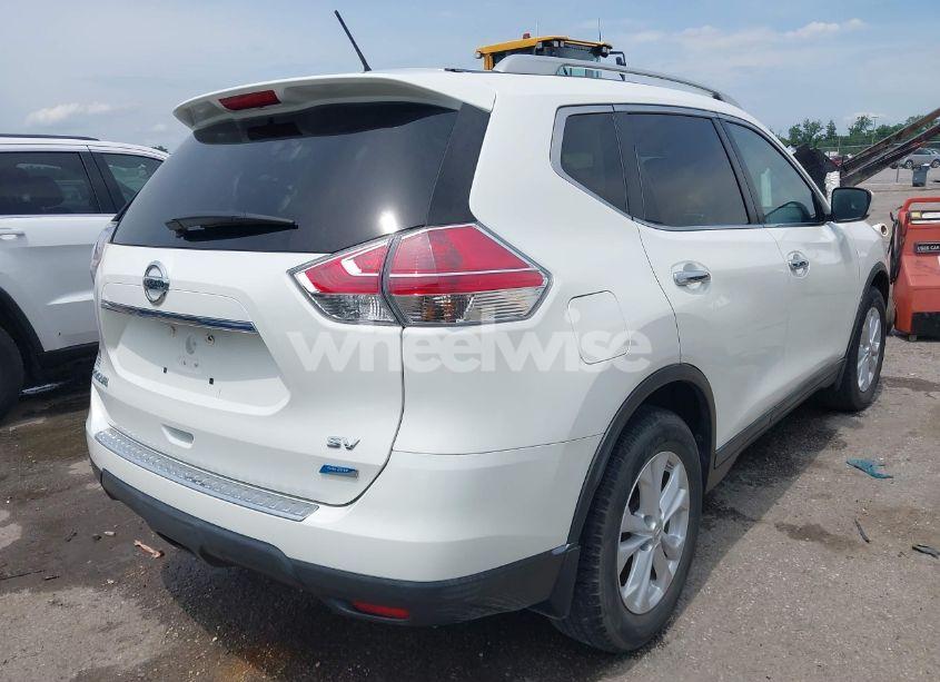 Photo 4 of 2014 Nissan Rogue SV (VIN 5N1AT2MT5EC837453)