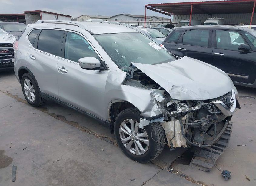 2014 Nissan Rogue SV (VIN 5N1AT2MT5EC863728) main photo