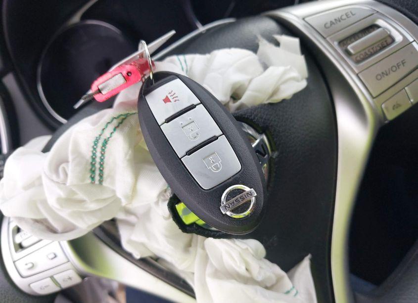 Photo 11 of 2014 Nissan Rogue SV (VIN 5N1AT2MT5EC863728)