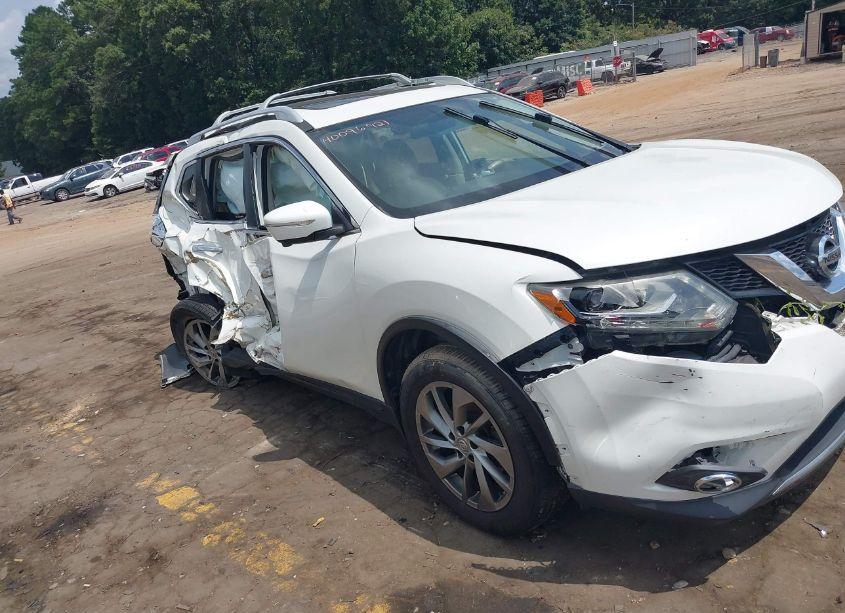 Photo 6 of 2015 Nissan Rogue SL (VIN 5N1AT2MT5FC902951)