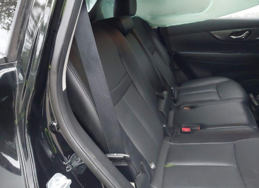 Photo 8 of 2015 Nissan Rogue SL (VIN 5N1AT2MT5FC914436)