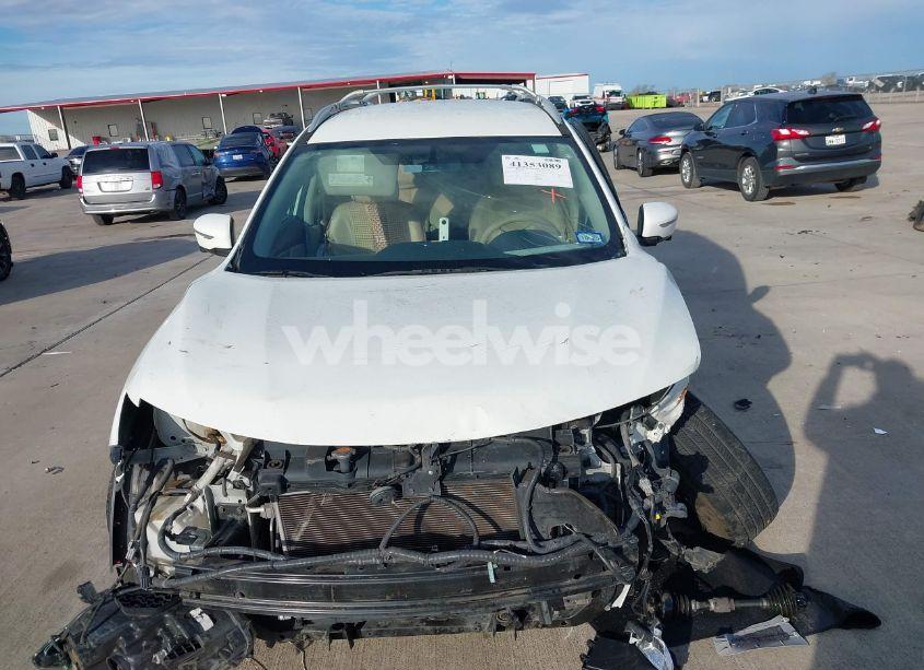 Photo 11 of 2015 Nissan Rogue SV (VIN 5N1AT2MT5FC920043)