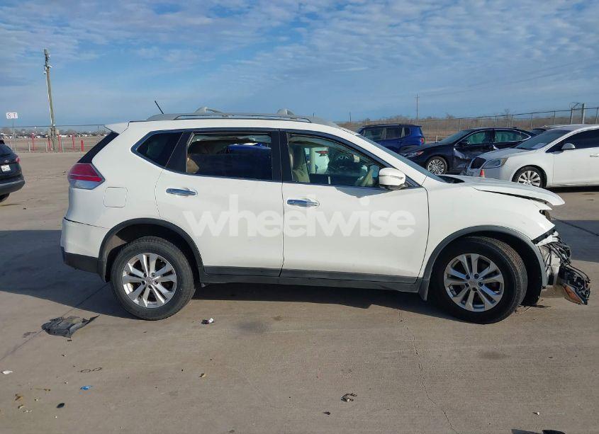 Photo 12 of 2015 Nissan Rogue SV (VIN 5N1AT2MT5FC920043)