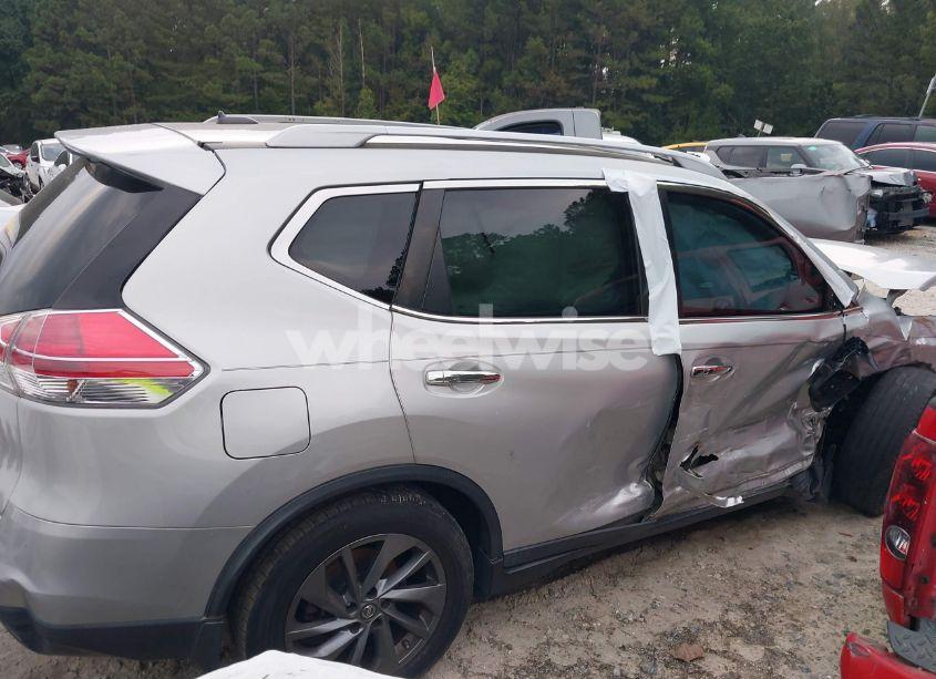 Photo 13 of 2016 Nissan Rogue SL (VIN 5N1AT2MT5GC758268)