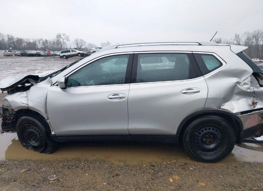 Photo 15 of 2016 Nissan Rogue S/SL/SV (VIN 5N1AT2MT5GC777953)