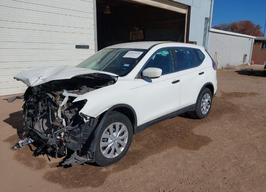 Photo 2 of 2016 Nissan Rogue S/SL/SV (VIN 5N1AT2MT5GC810983)