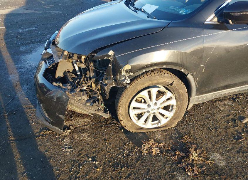 Photo 6 of 2016 Nissan Rogue SV (VIN 5N1AT2MT5GC888888)