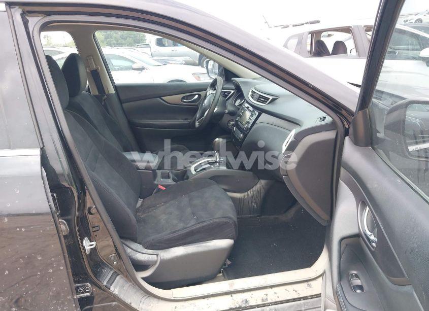 Photo 5 of 2016 Nissan Rogue S (VIN 5N1AT2MT5GC900179)