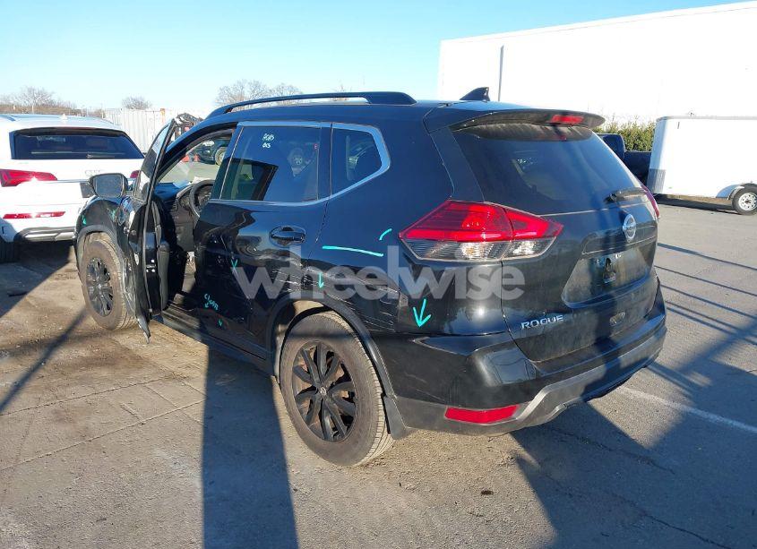 Photo 3 of 2017 Nissan Rogue SV (VIN 5N1AT2MT5HC758286)