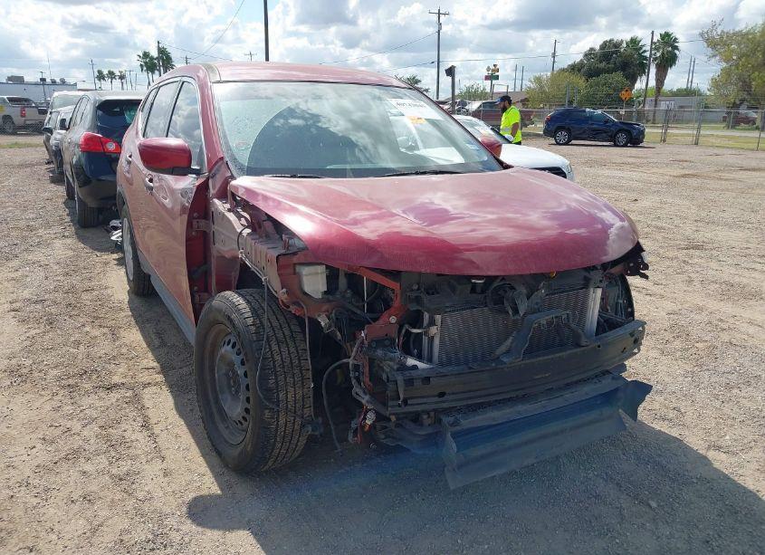 2017 Nissan Rogue S (VIN 5N1AT2MT5HC780918) main photo
