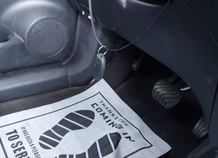 Photo 11 of 2017 Nissan Rogue SV (VIN 5N1AT2MT5HC820351)