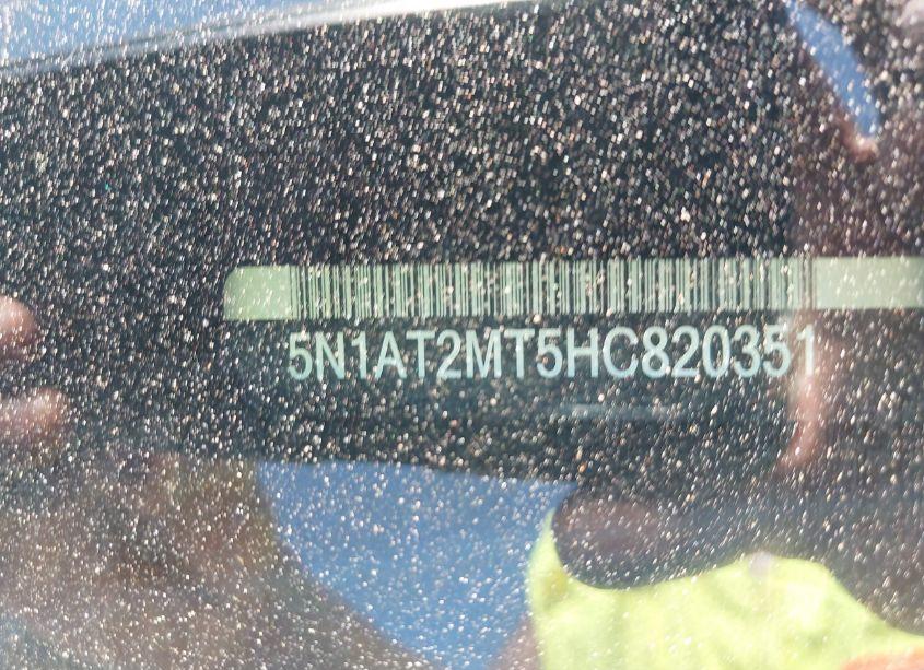 Photo 9 of 2017 Nissan Rogue SV (VIN 5N1AT2MT5HC820351)