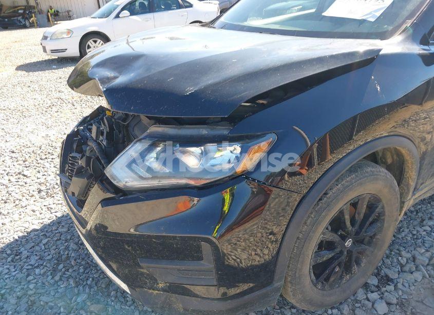 Photo 18 of 2017 Nissan Rogue SV (VIN 5N1AT2MT5HC834850)