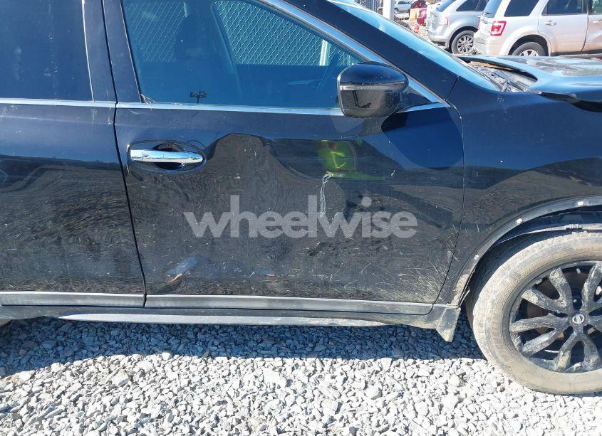 Photo 22 of 2017 Nissan Rogue SV (VIN 5N1AT2MT5HC834850)