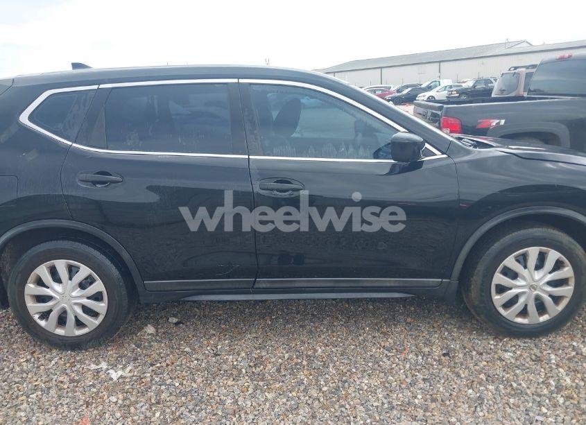 Photo 13 of 2017 Nissan Rogue S (VIN 5N1AT2MT5HC866231)