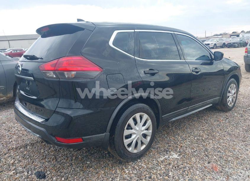 Photo 4 of 2017 Nissan Rogue S (VIN 5N1AT2MT5HC866231)