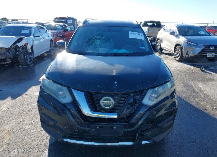 Photo 12 of 2018 Nissan Rogue SV (VIN 5N1AT2MT5JC722474)