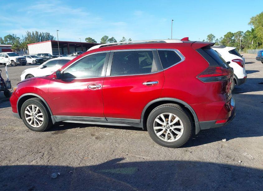 Photo 14 of 2018 Nissan Rogue SV (VIN 5N1AT2MT5JC726024)
