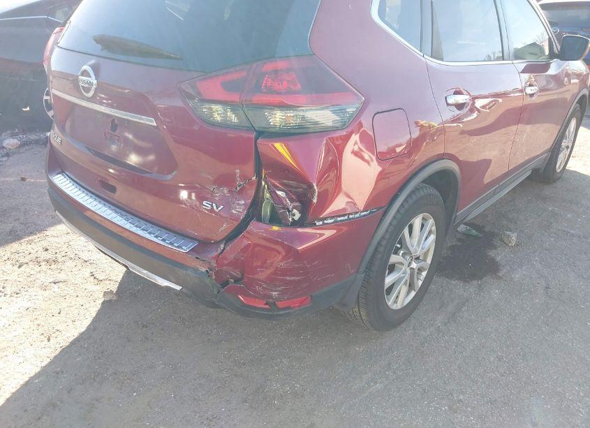 Photo 6 of 2018 Nissan Rogue SV (VIN 5N1AT2MT5JC726024)