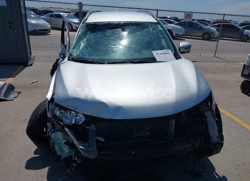 Photo 13 of 2018 Nissan Rogue SL (VIN 5N1AT2MT5JC739095)