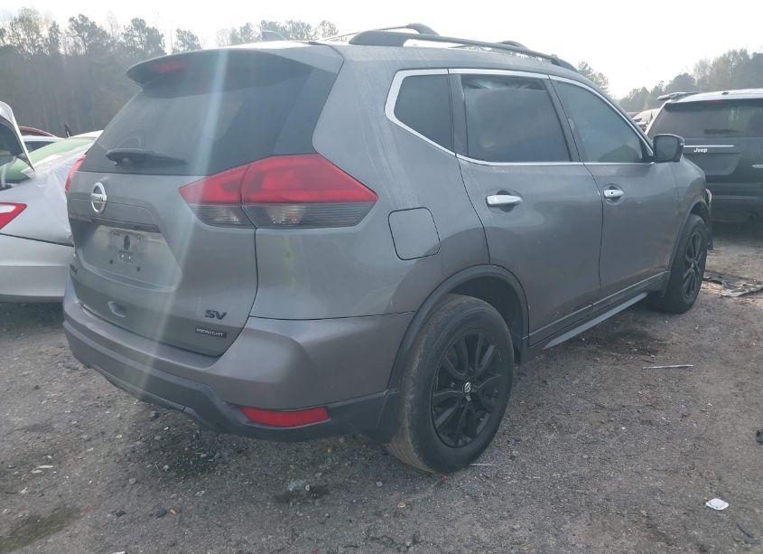 Photo 4 of 2018 Nissan Rogue SV (VIN 5N1AT2MT5JC750842)