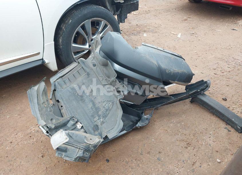 Photo 12 of 2018 Nissan Rogue SV (VIN 5N1AT2MT5JC759556)