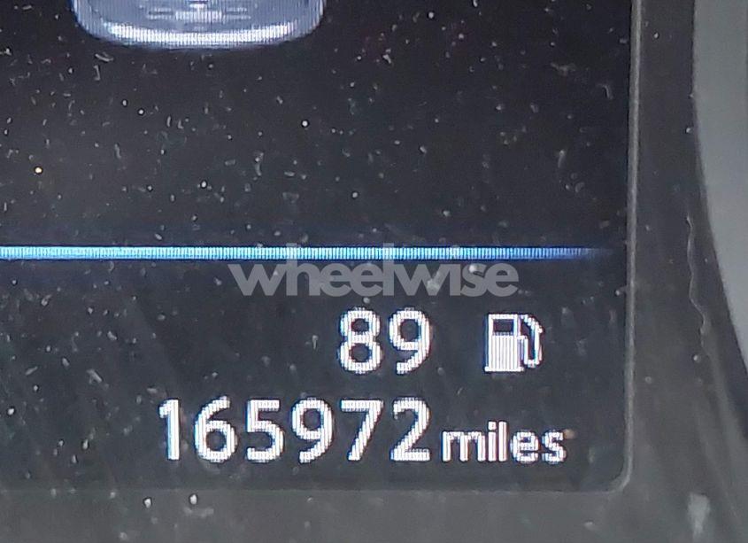 Photo 16 of 2018 Nissan Rogue SV (VIN 5N1AT2MT5JC759556)