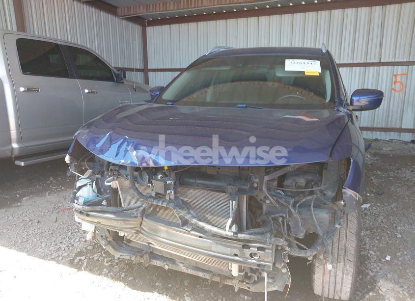 Photo 12 of 2019 Nissan Rogue SV (VIN 5N1AT2MT5KC705496)