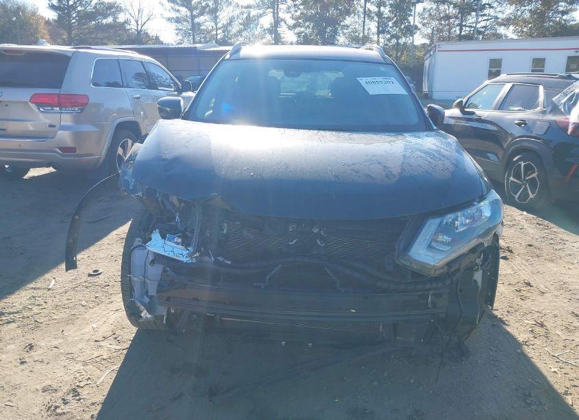 Photo 12 of 2019 Nissan Rogue S (VIN 5N1AT2MT5KC713002)