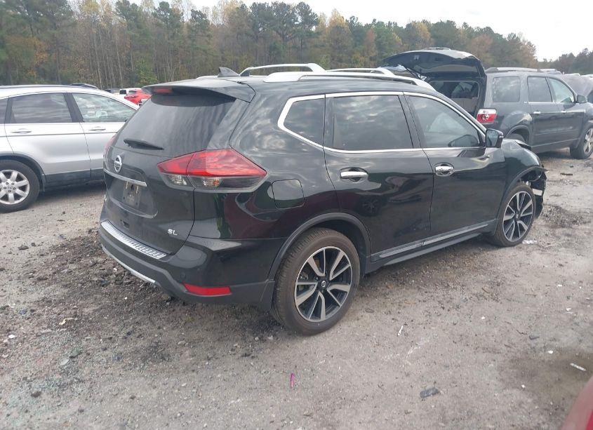 Photo 4 of 2019 Nissan Rogue SL (VIN 5N1AT2MT5KC720600)