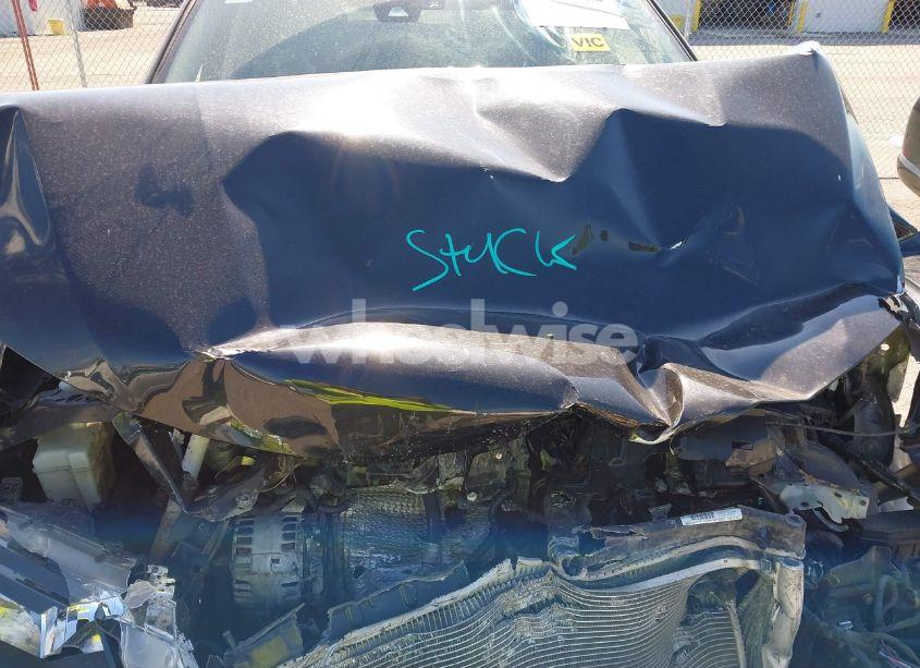 Photo 10 of 2019 Nissan Rogue S (VIN 5N1AT2MT5KC767156)