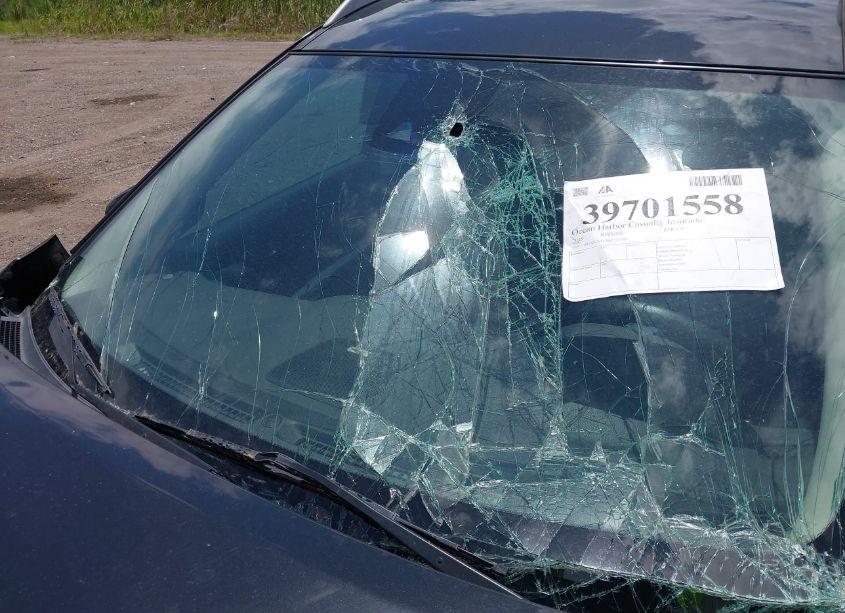 Photo 17 of 2019 Nissan Rogue SL (VIN 5N1AT2MT5KC773751)