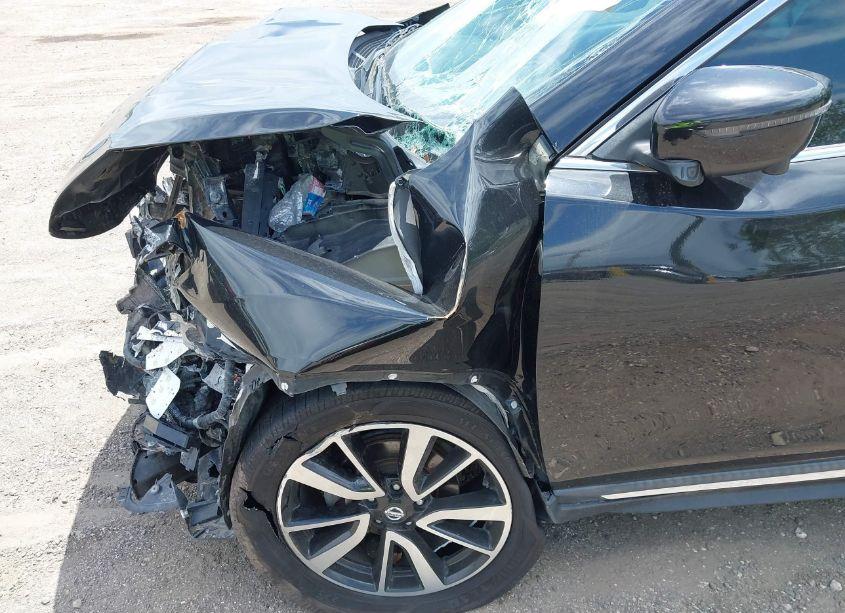 Photo 18 of 2019 Nissan Rogue SL (VIN 5N1AT2MT5KC773751)