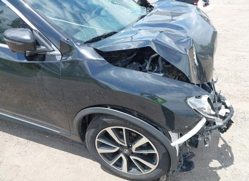 Photo 20 of 2019 Nissan Rogue SL (VIN 5N1AT2MT5KC773751)