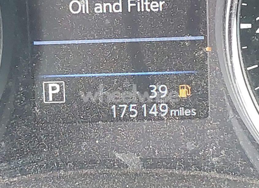 Photo 15 of 2019 Nissan Rogue S (VIN 5N1AT2MT5KC789772)