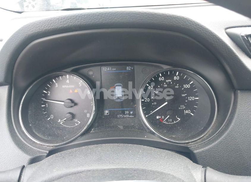 Photo 7 of 2019 Nissan Rogue S (VIN 5N1AT2MT5KC789772)