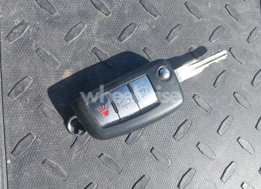 Photo 11 of 2019 Nissan Rogue S (VIN 5N1AT2MT5KC797791)