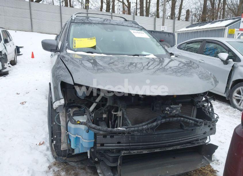 Photo 13 of 2019 Nissan Rogue S (VIN 5N1AT2MT5KC799721)