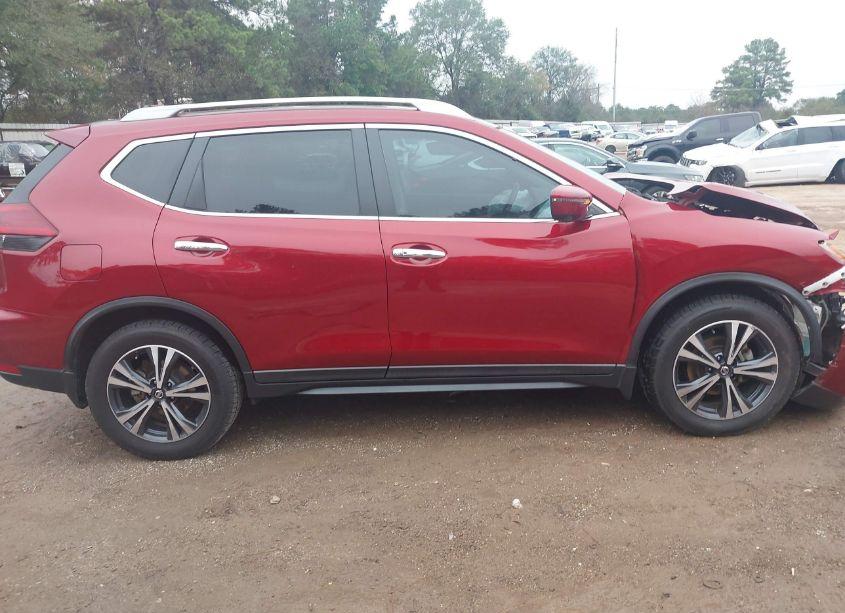 Photo 13 of 2020 Nissan Rogue SV FWD (VIN 5N1AT2MT5LC720355)