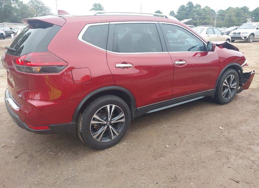 Photo 4 of 2020 Nissan Rogue SV FWD (VIN 5N1AT2MT5LC720355)