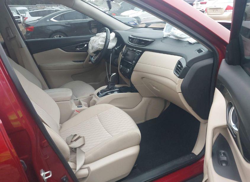 Photo 5 of 2020 Nissan Rogue SV FWD (VIN 5N1AT2MT5LC720355)