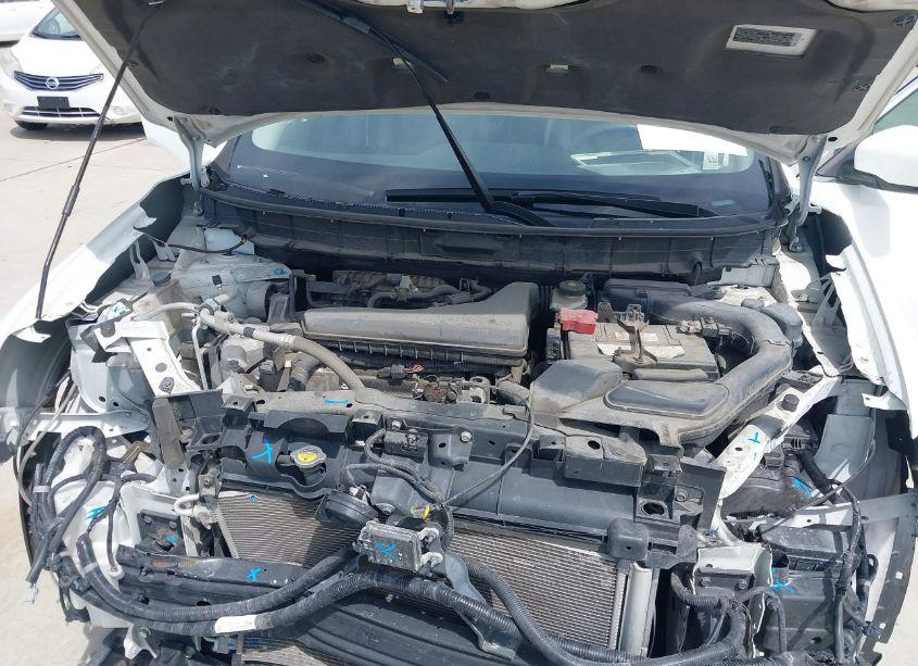 Photo 10 of 2020 Nissan Rogue S FWD (VIN 5N1AT2MT5LC721229)