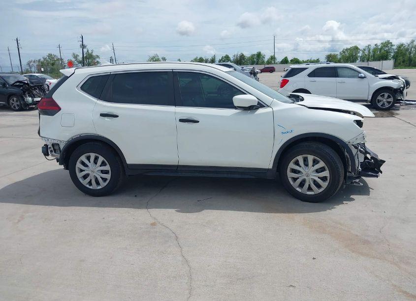 Photo 13 of 2020 Nissan Rogue S FWD (VIN 5N1AT2MT5LC721229)