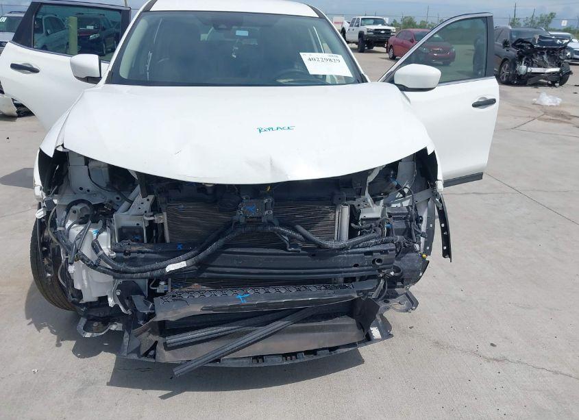 Photo 6 of 2020 Nissan Rogue S FWD (VIN 5N1AT2MT5LC721229)