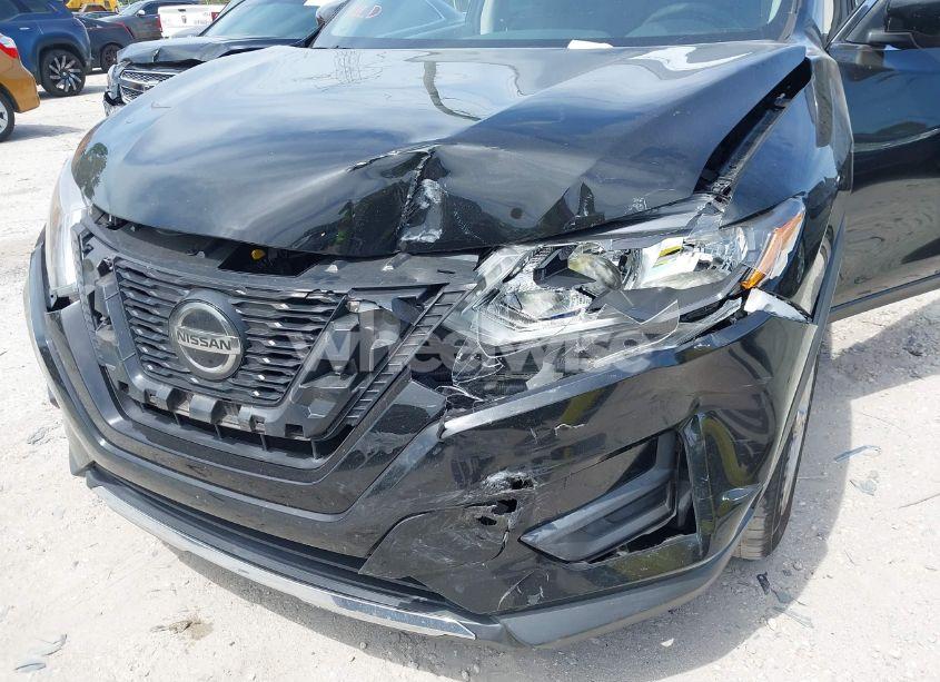 Photo 6 of 2020 Nissan Rogue S FWD (VIN 5N1AT2MT5LC815269)