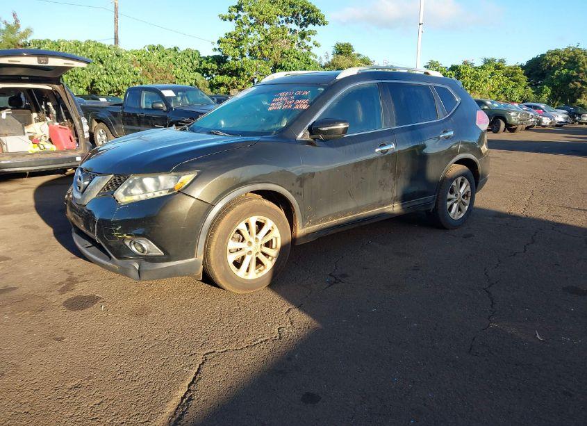 Photo 2 of 2014 Nissan Rogue SV (VIN 5N1AT2MT6EC772984)