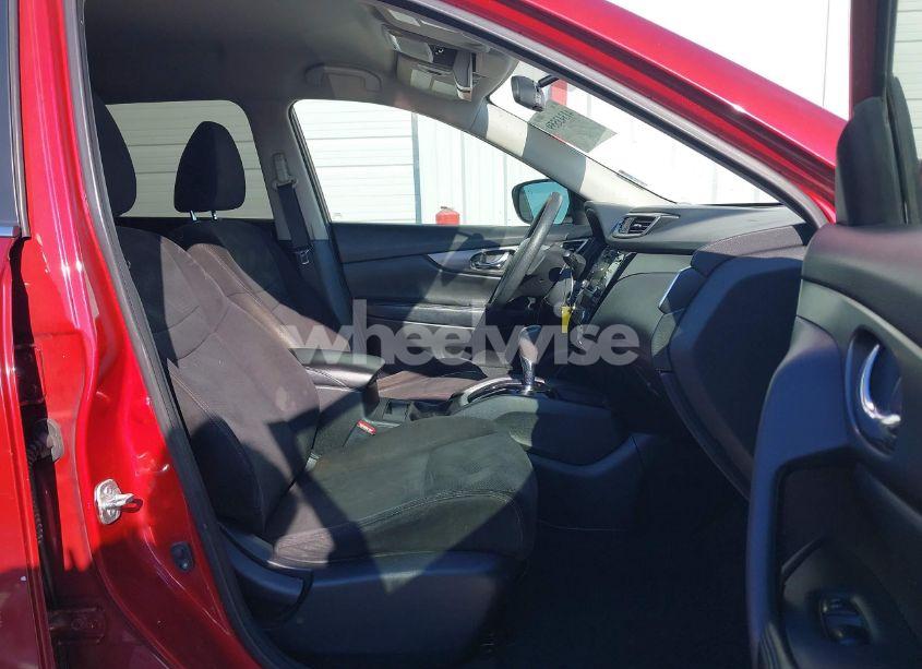 Photo 5 of 2014 Nissan Rogue S (VIN 5N1AT2MT6EC800394)