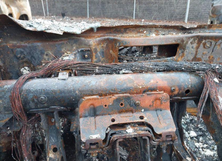 Photo 7 of 2014 Nissan Rogue SV (VIN 5N1AT2MT6EC852270)