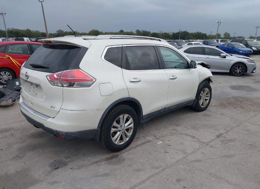 Photo 4 of 2015 Nissan Rogue SV (VIN 5N1AT2MT6FC765180)