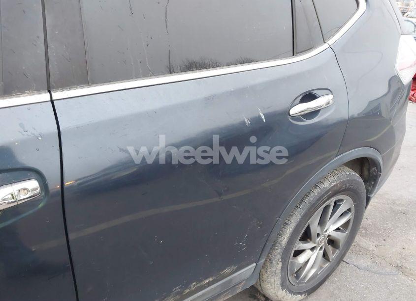 Photo 13 of 2015 Nissan Rogue SL (VIN 5N1AT2MT6FC781301)